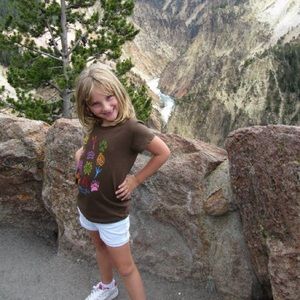 Meet your Posher, Whitney